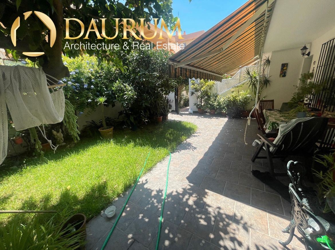 Jardín de Casa adosada en venta en Rincón de la Victoria con Aire acondicionado y Trastero