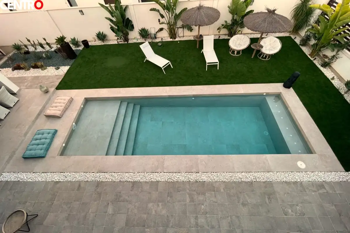 Piso con piscina en venta en Dilar