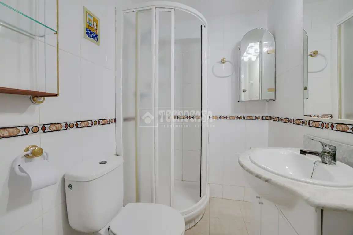 Baño de Piso en venta en Barcelona con Jardín privado, Terraza y Balcón