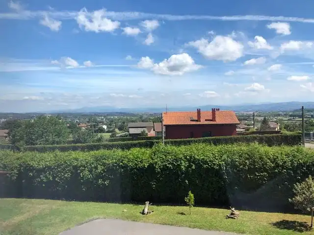 Casa o chalet en venta en Llanera con Calefacción, Jardín privado y Parquet