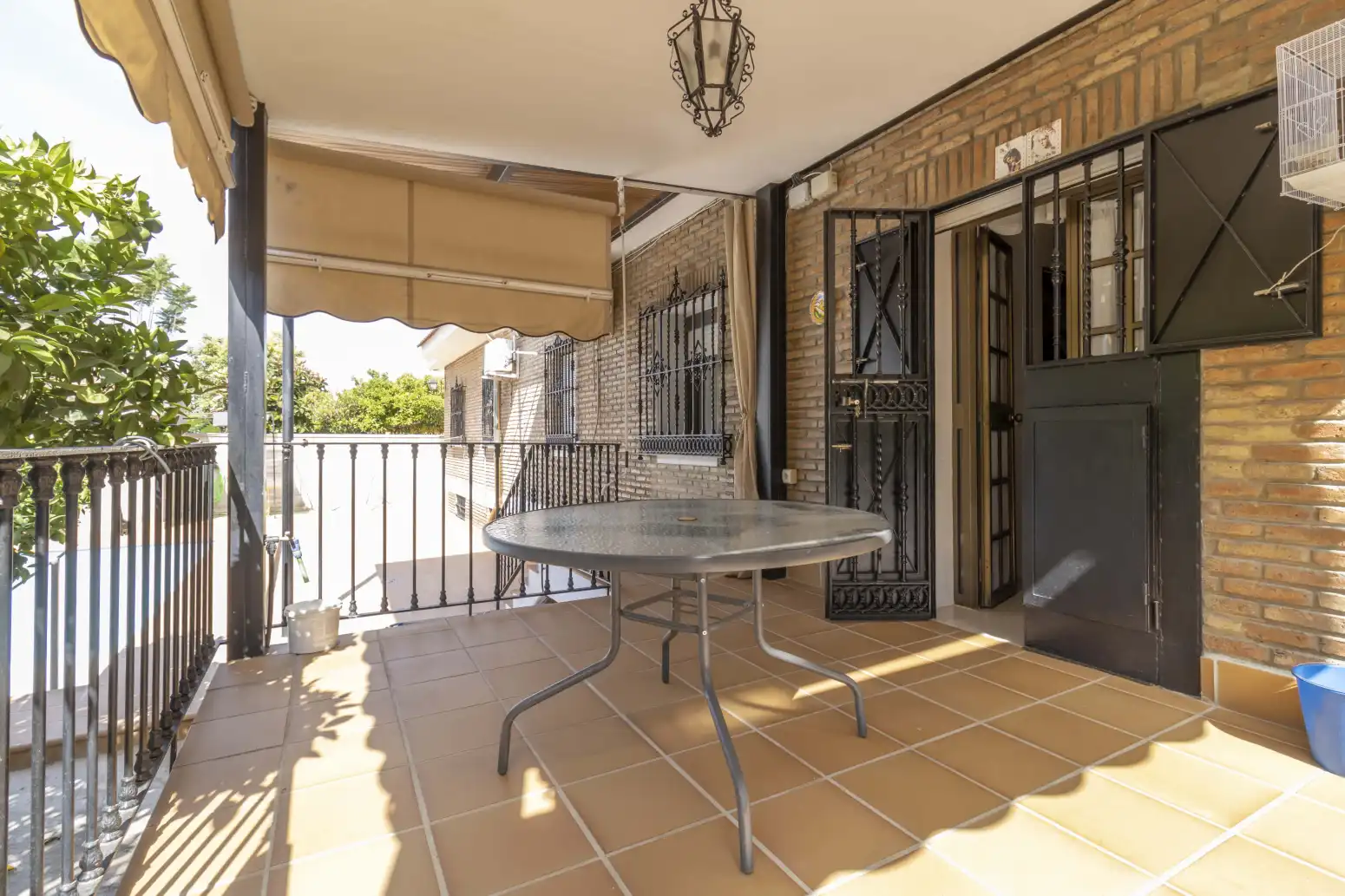 Terrassa de Casa o xalet en venda en Gines amb Aire condicionat, Terrassa i Traster