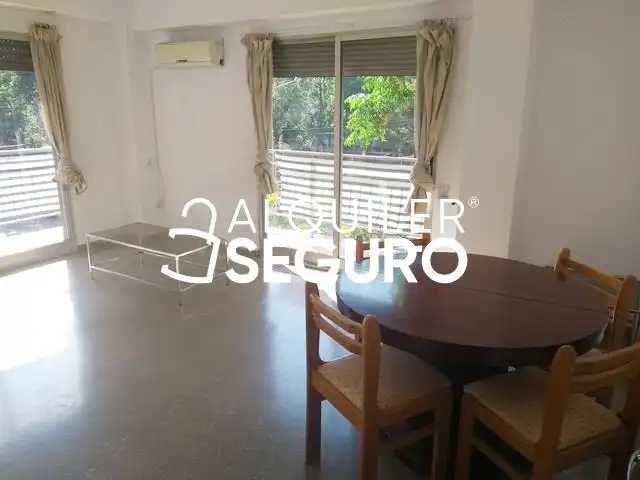 Außenansicht von Wohnung zur Miete in Valencia mit Terrasse und Möbliert
