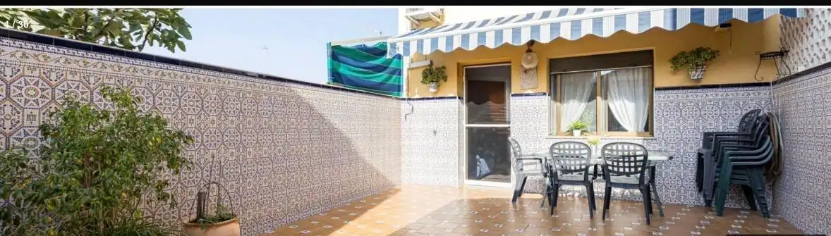 Adossat amb terrassa en venda a Casco Urbano, imagen 2