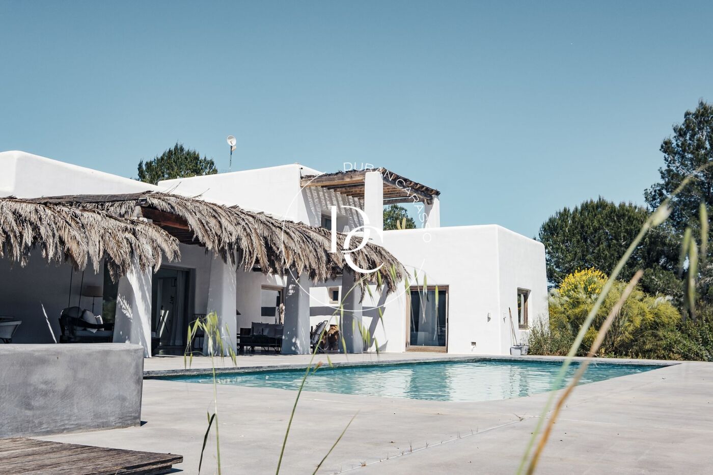 Vista exterior de Casa o xalet en venda en Sant Joan de Labritja amb Aire condicionat, Calefacció i Jardí privat