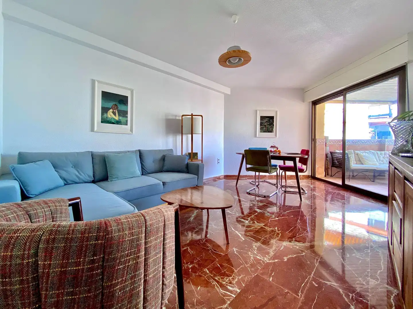 Living room of Apartments for sale in Almuñécar  with Terrace, Furnished and Community pool