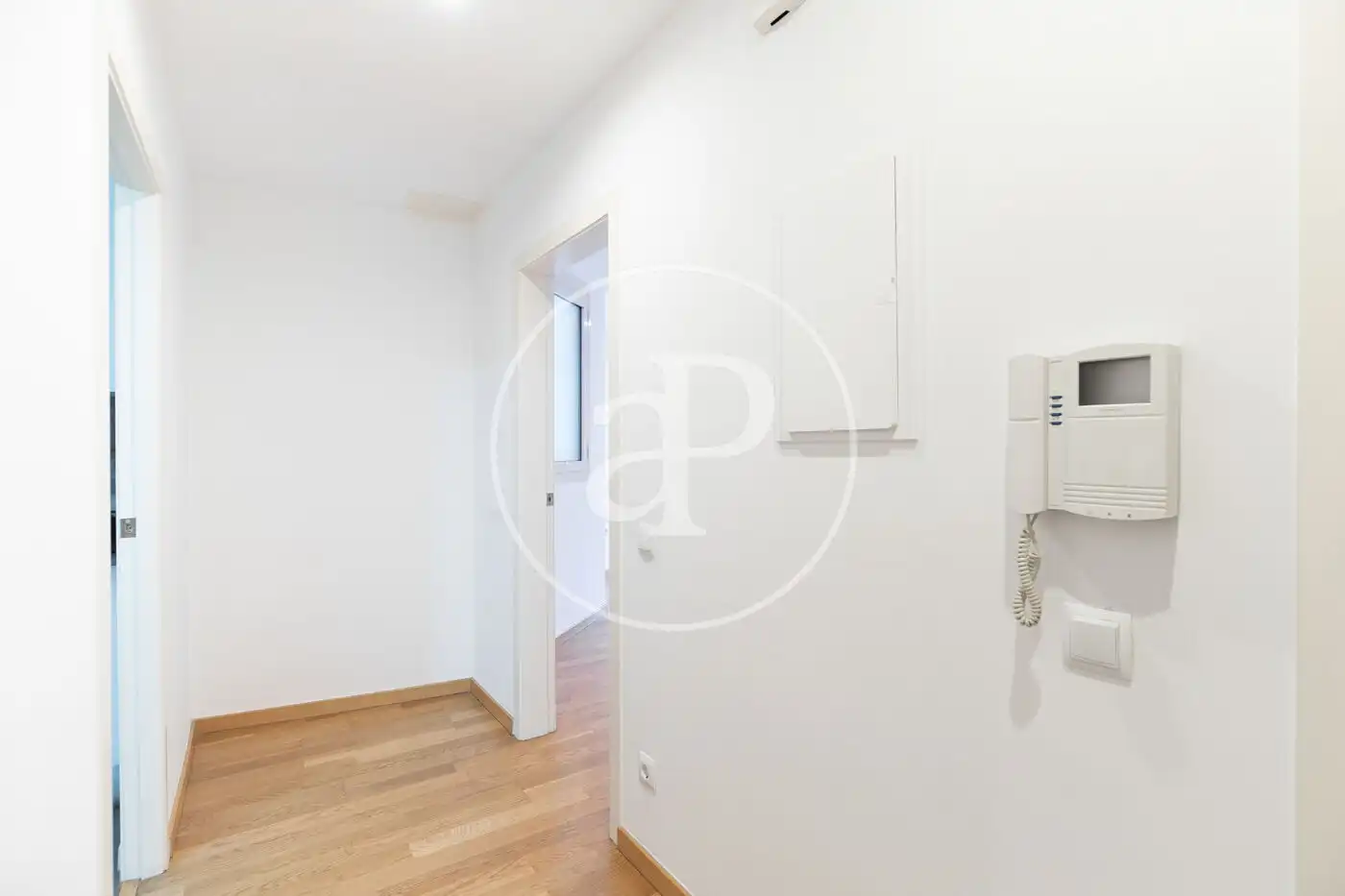 Piso en venta en Barcelona con Aire acondicionado, Calefacción y Balcón