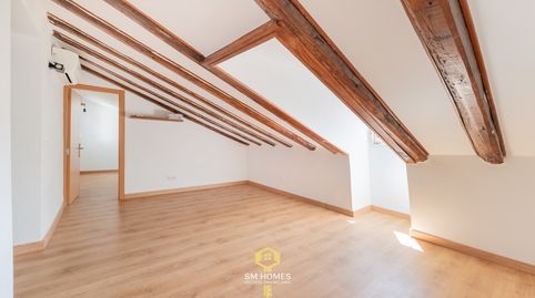 Foto 2 de Àtic de lloguer a Calle de Santa Engracia, Almagro, Madrid Capital