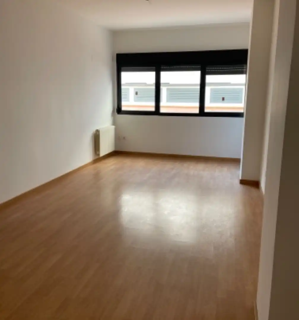 Piso en venta en C/ Divina Aurora, imagen 2