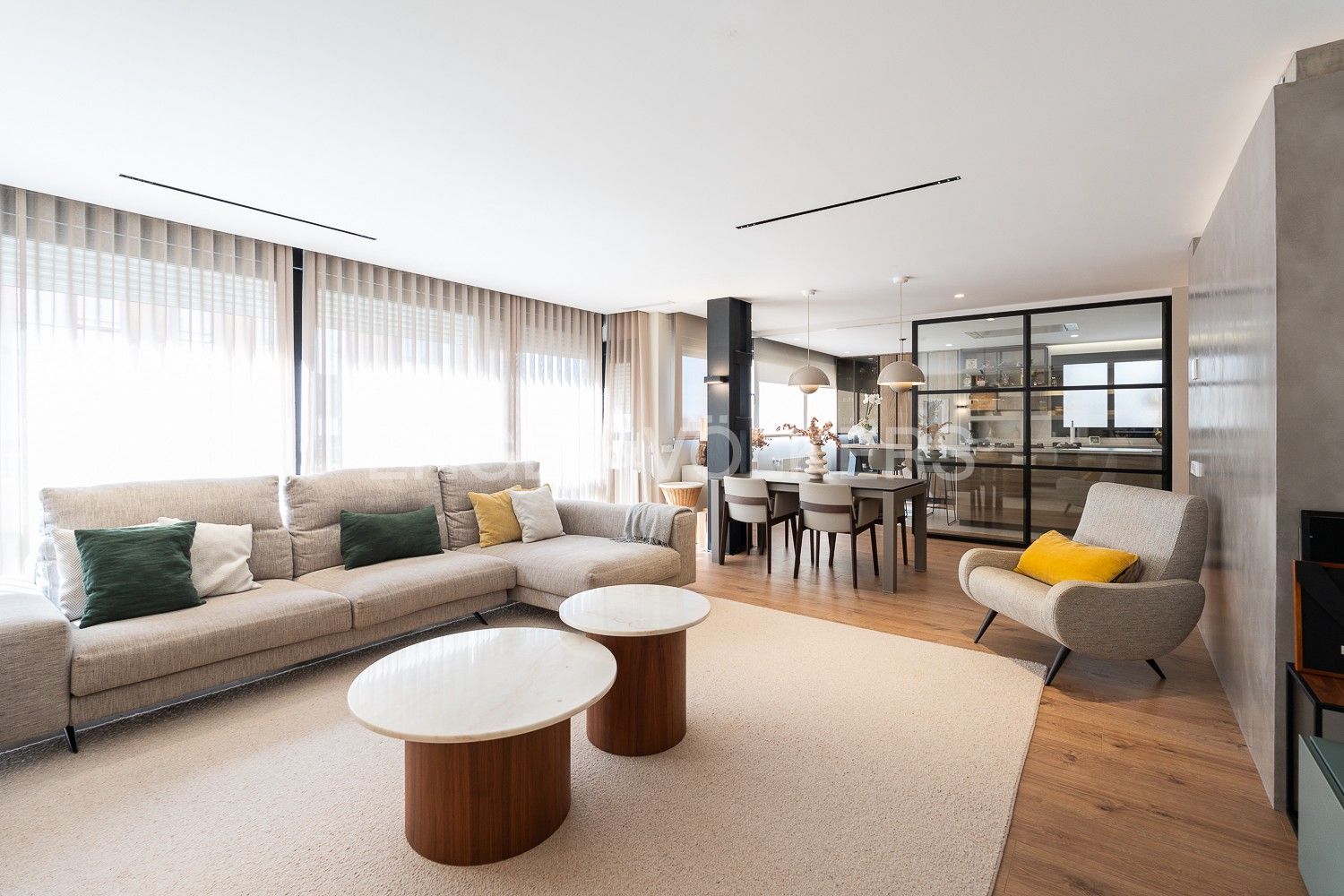 Living room of Apartment for sale in  Valencia Capital  with Air Conditioner, Heating and Storage room