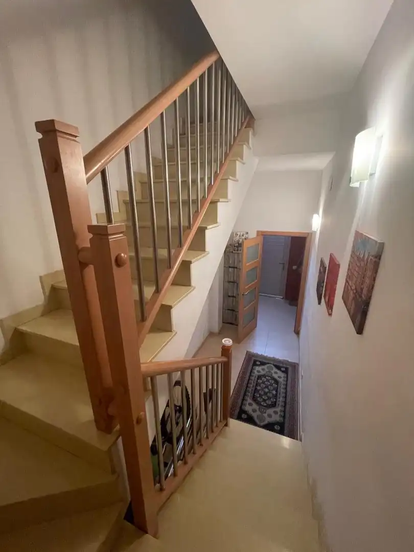 Casa adosada en venta en Montcada i Reixac con Aire acondicionado, Jardín privado y Terraza