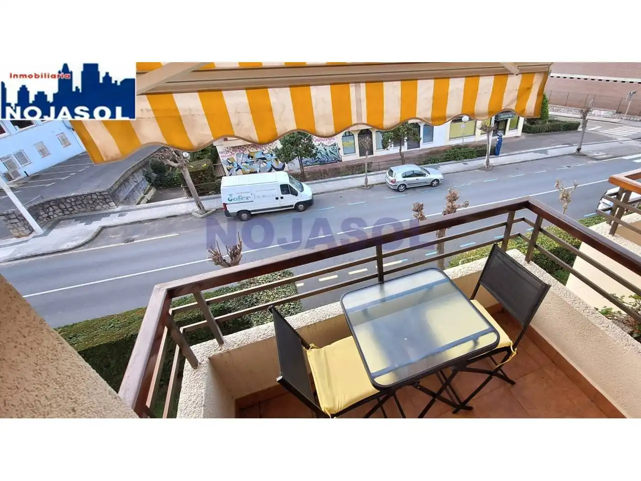Appartamento con ascensore in affitto a Avenida Ris 56