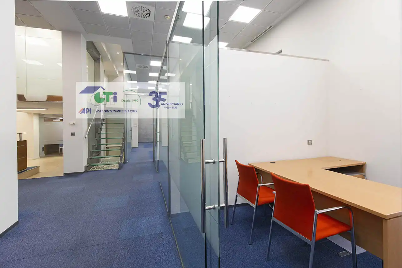 Office space to rent in COSO, imagen 38