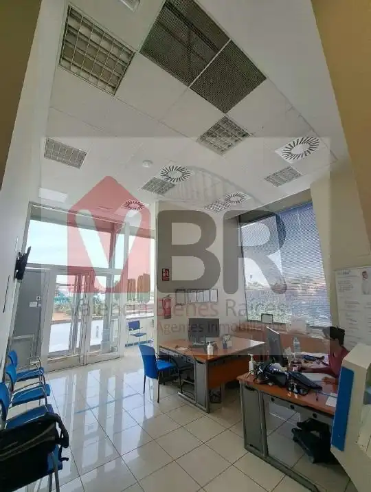 Oficina de lloguer a Calle de Botiguers, imagen 7