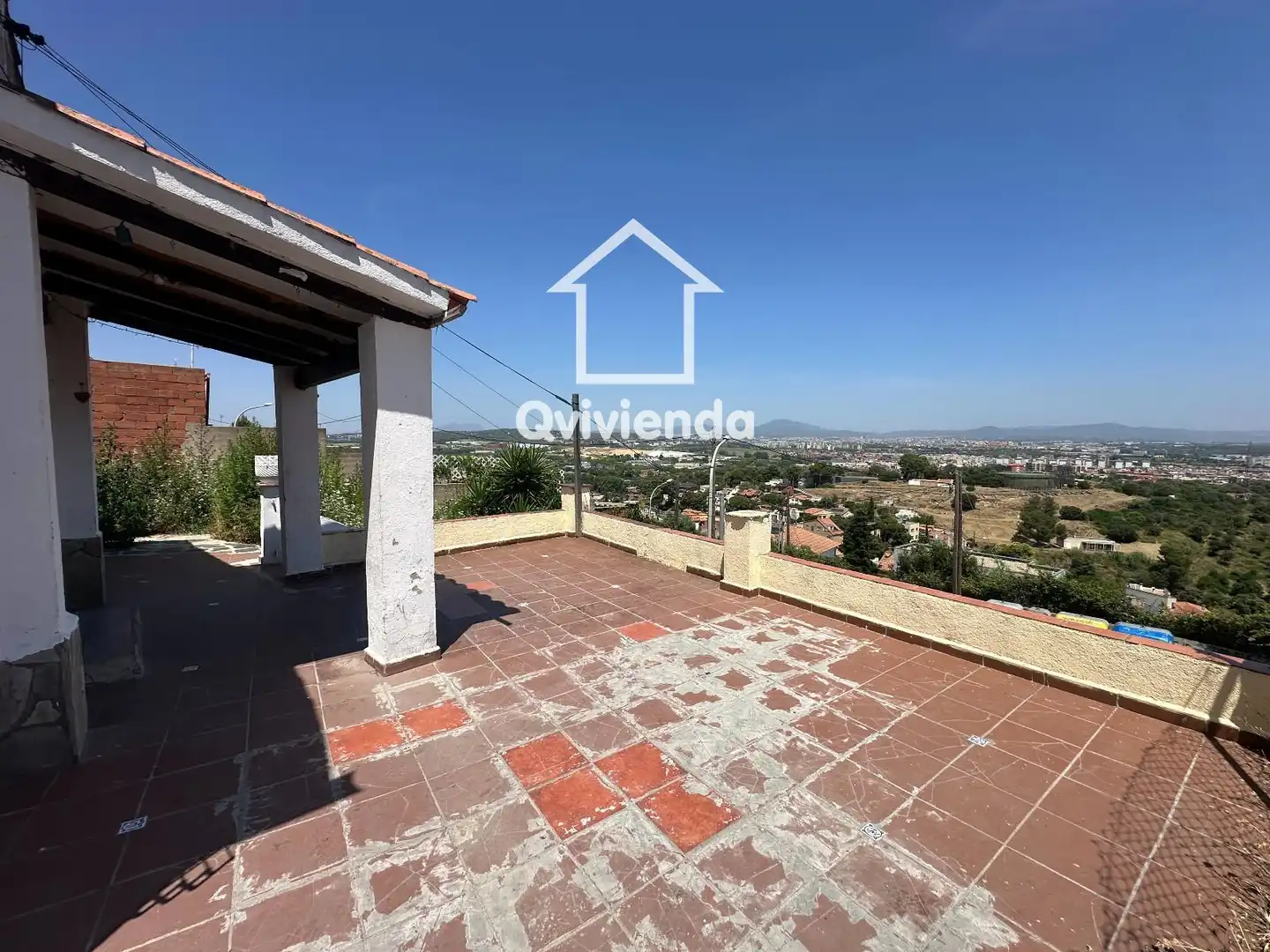 Casa adosada en venda a Sentmenat, Montflorit