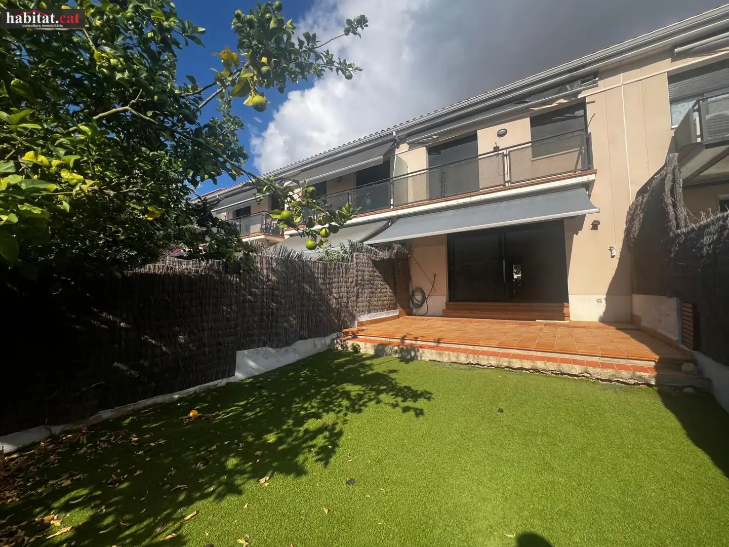 Casa a schiera con terrazza in vendita a Santa Maria