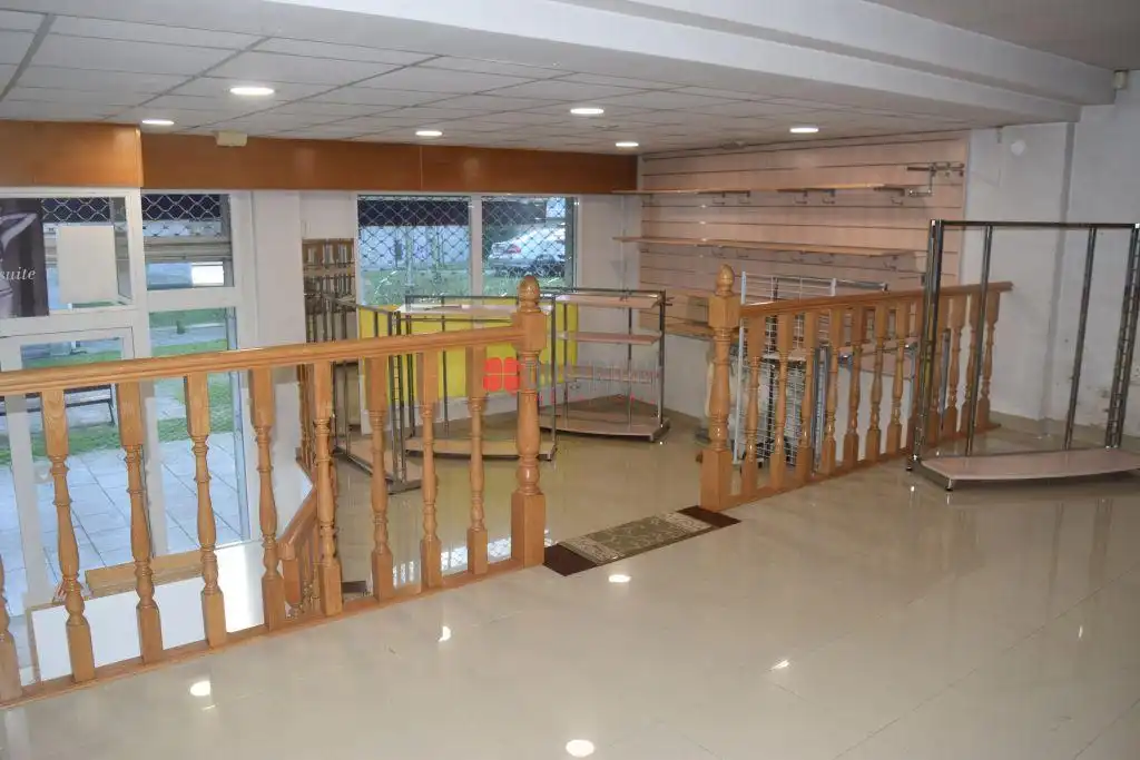 Business premises for sale in Sánchez Freire, imagen 12