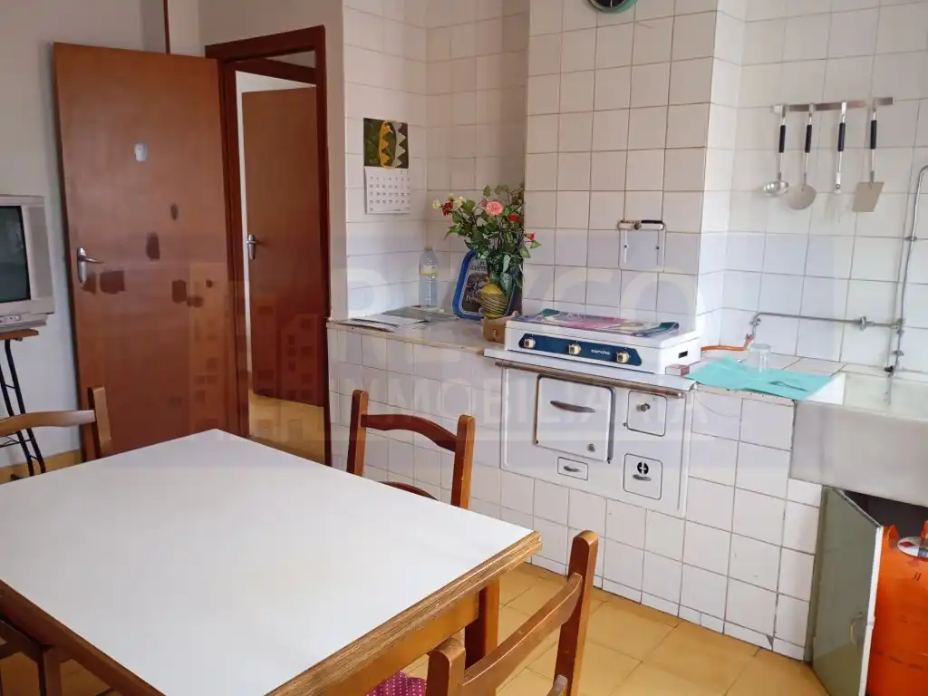 Cocina de Piso en venta en Baños de Río Tobía