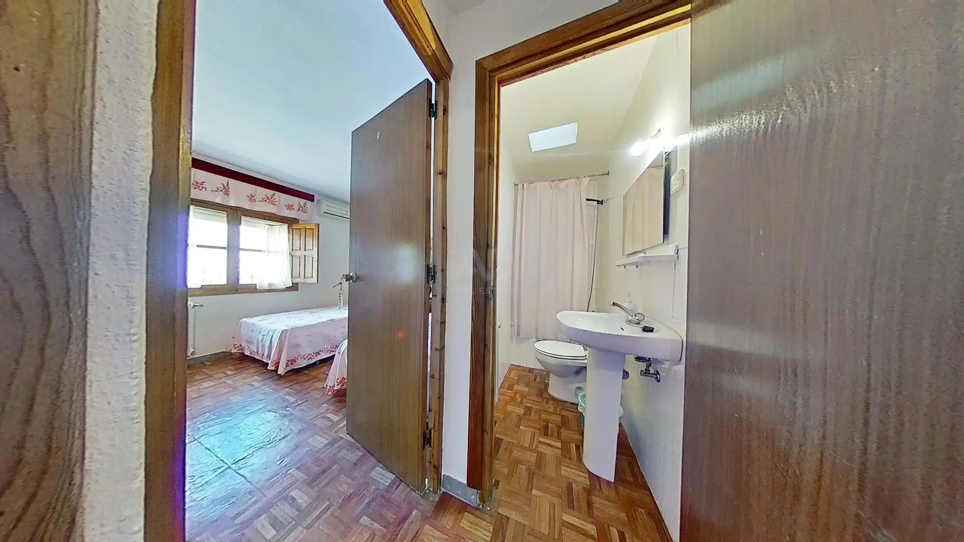 Bathroom of Buildings for sale in Ruidera