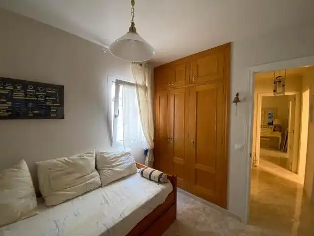 Dormitori de Pis en venda en Ciutadella de Menorca amb Aire condicionat, Moblat i Balcó