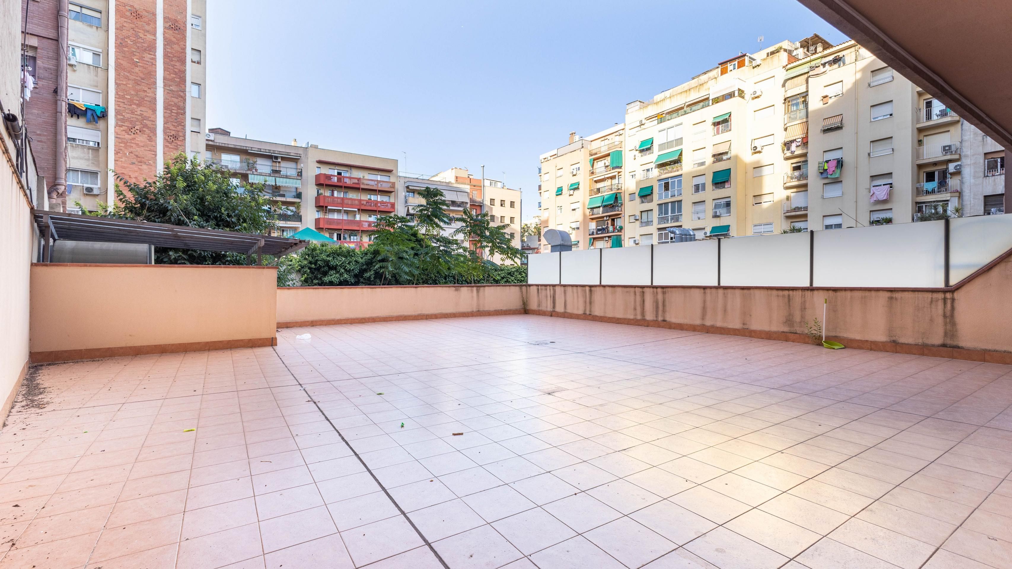 Terrassa de Oficina de lloguer en  Barcelona Capital amb Aire condicionat i Terrassa