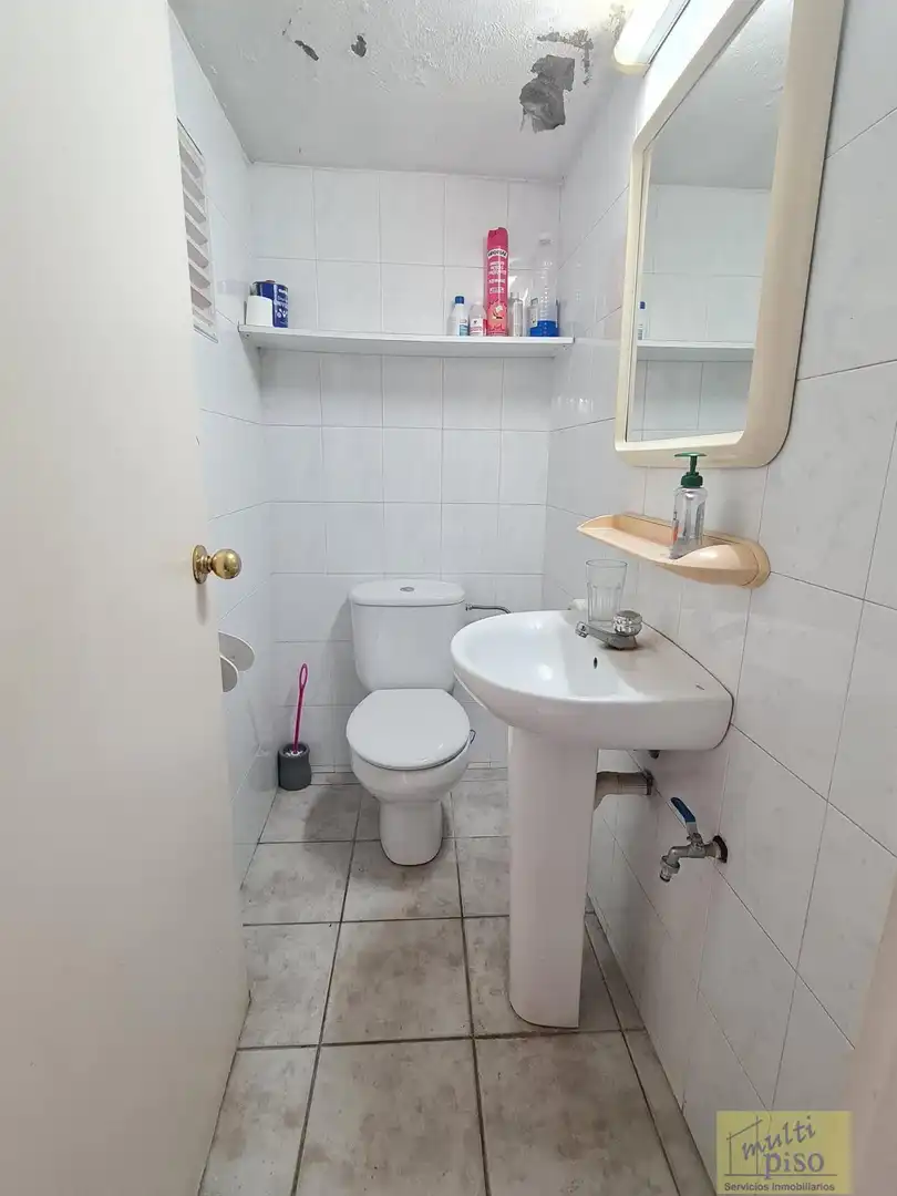 Local comercial en alquiler en Anselm Clave, imagen 8