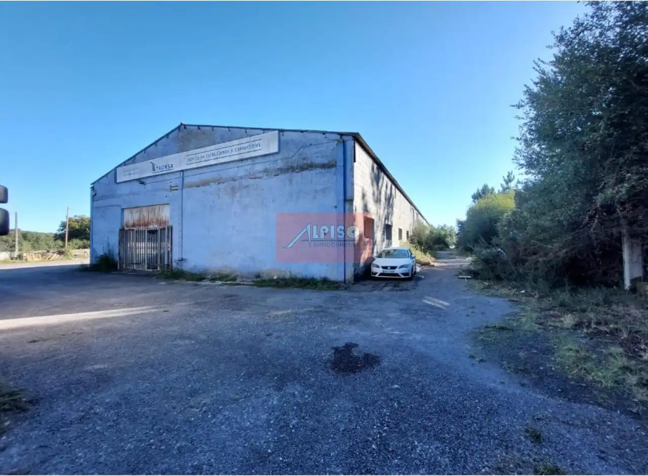 Industriegebäude zum Verkauf in Avenida Lavandeira