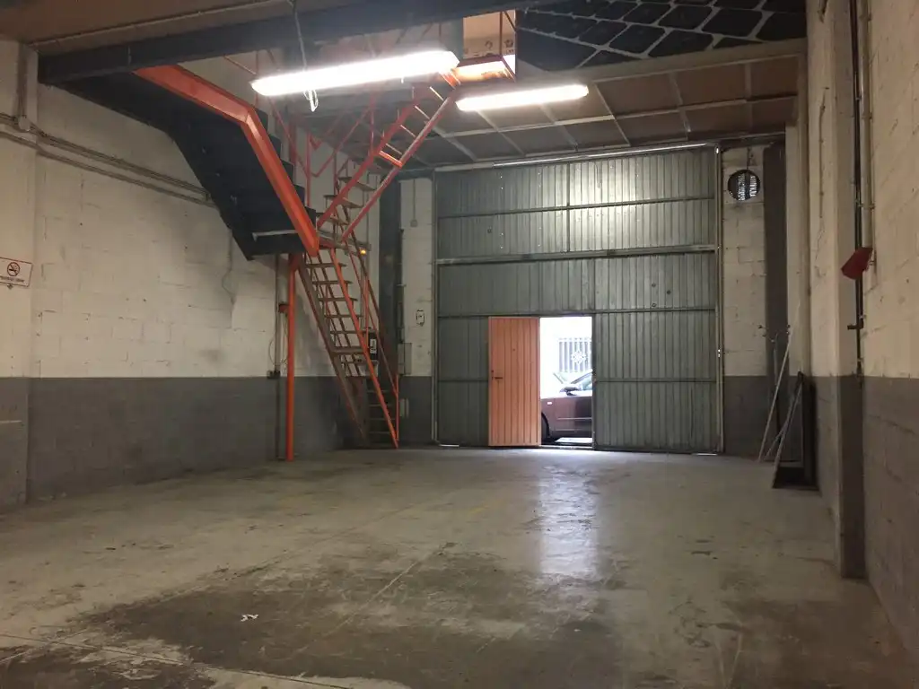 Industrial building for sale in Rúa Paraguai, imagen 2