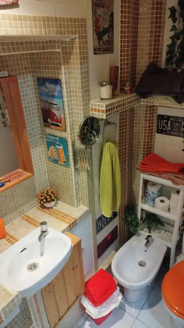 Baño de Estudio en venta en Barcelona con Parquet, Amueblado y Microondas