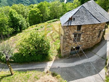 Casa en venda a Vega de Valcarce