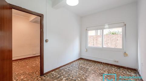 Foto 2 de Pis en venda a Carrer del Pou, 25, La Prosperitat,  Barcelona Capital