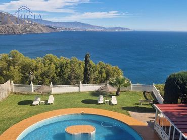 Maison avec jardin à vendre à Velilla - Velilla Taramay