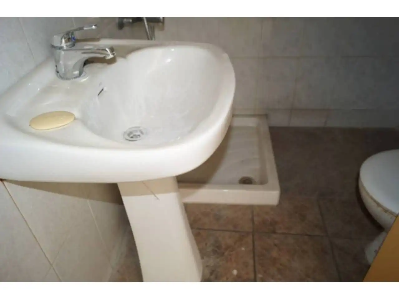 Local comercial en venda a Baena, imagen 5