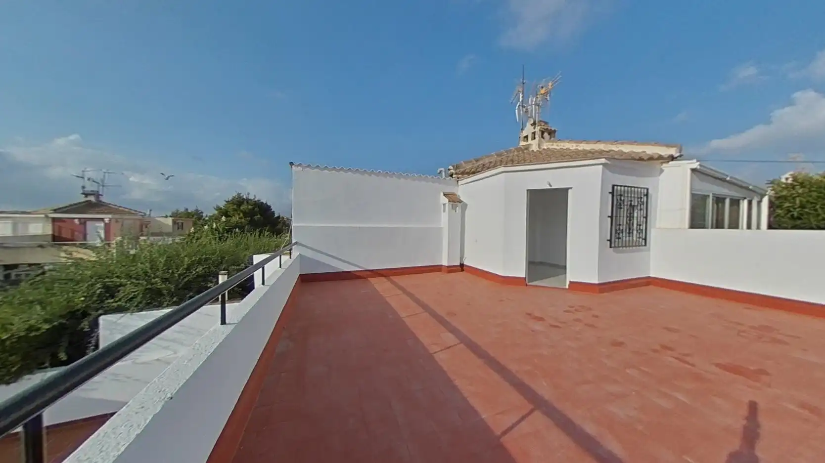 Vista exterior de Casa adosada en venda en Orihuela