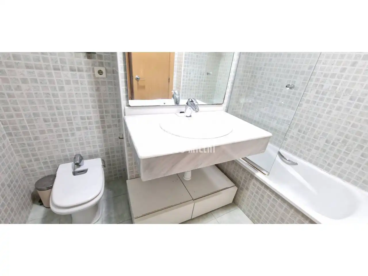 Bathroom of Flat for rent in Zona Avenida Alta - Auditorio