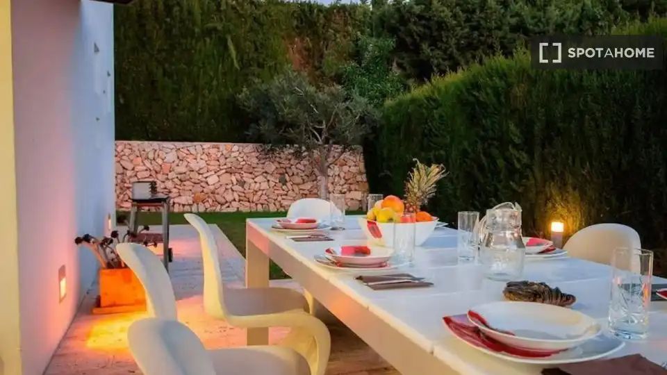 Habitació a Cala Advocat - Baladrar