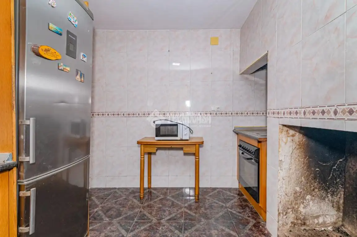 Cuina de Casa adosada en venda en Loja