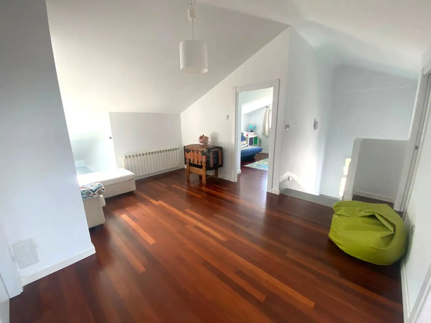 Houses for sale in Castro-Urdiales  with Heating, Private garden and Parquet flooring