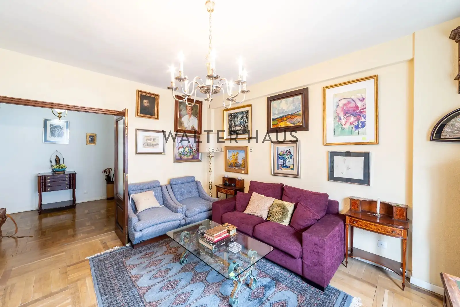 Living room of Flat for sale in Chamberí
