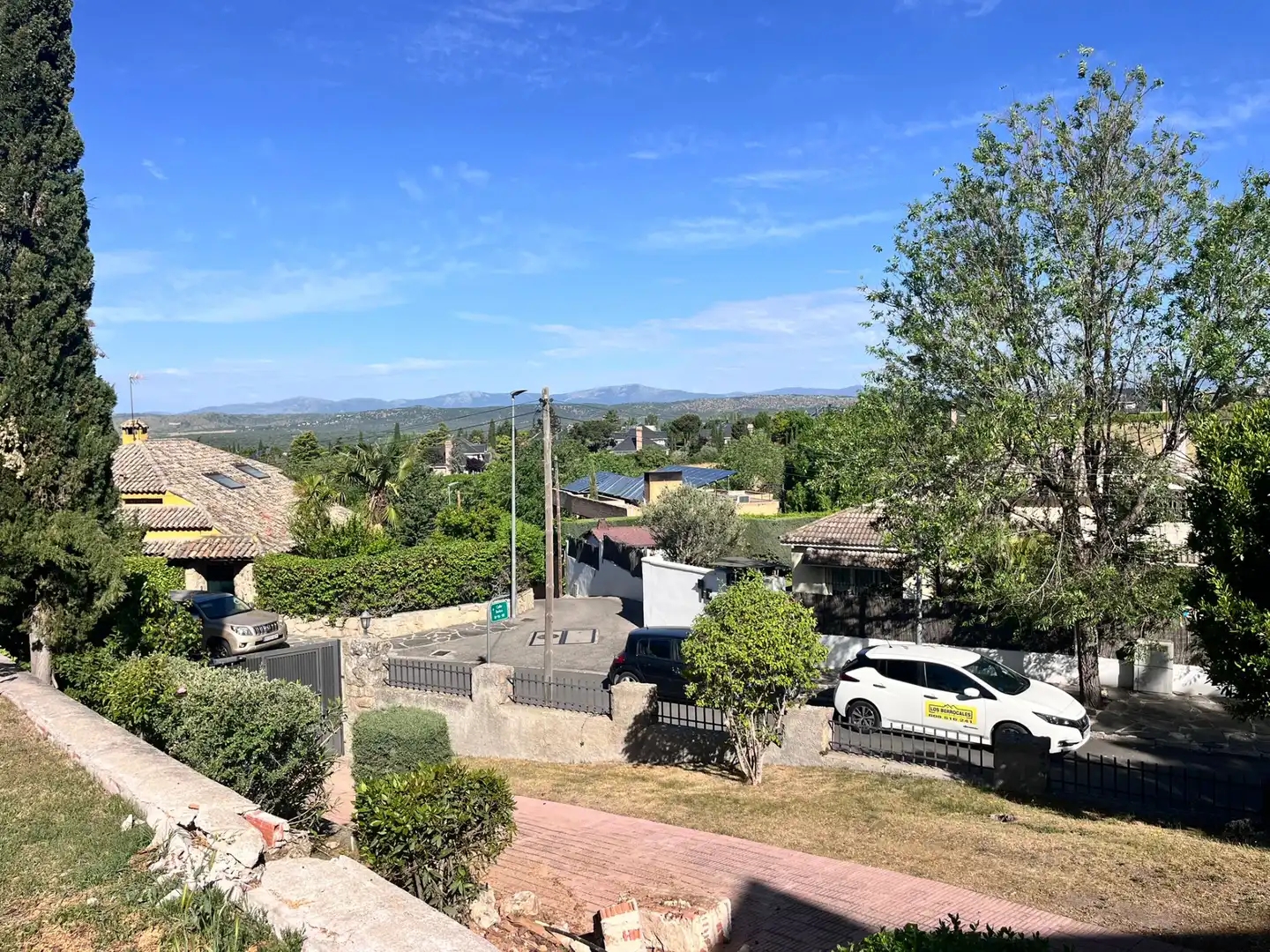 Vista exterior de Casa o chalet en venta en Las Rozas de Madrid con Calefacción, Jardín privado y Terraza