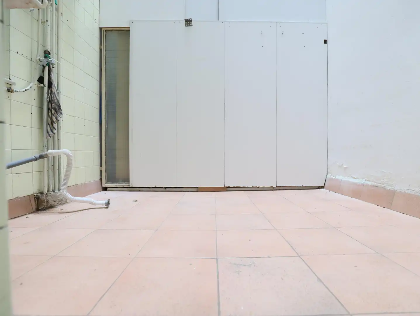 Vista exterior de Piso en venta en Esplugues de Llobregat con Balcón