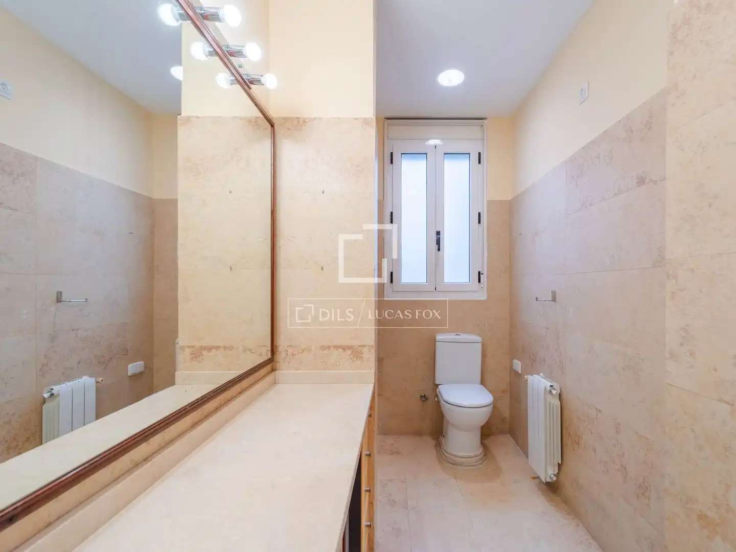 Badezimmer von Dachboden zur Miete in Valencia mit Klimaanlage, Heizung und Terrasse