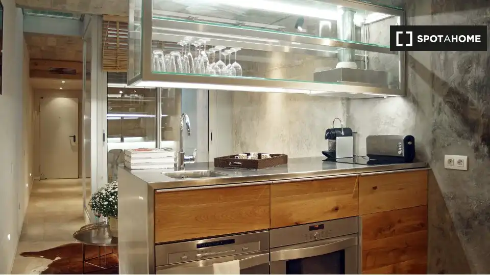 Flat with terrace to rent in Eixample, imagen 7