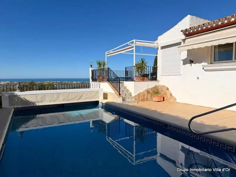 Piscina de Casa o xalet en venda en Pego amb Aire condicionat, Calefacció i Jardí privat