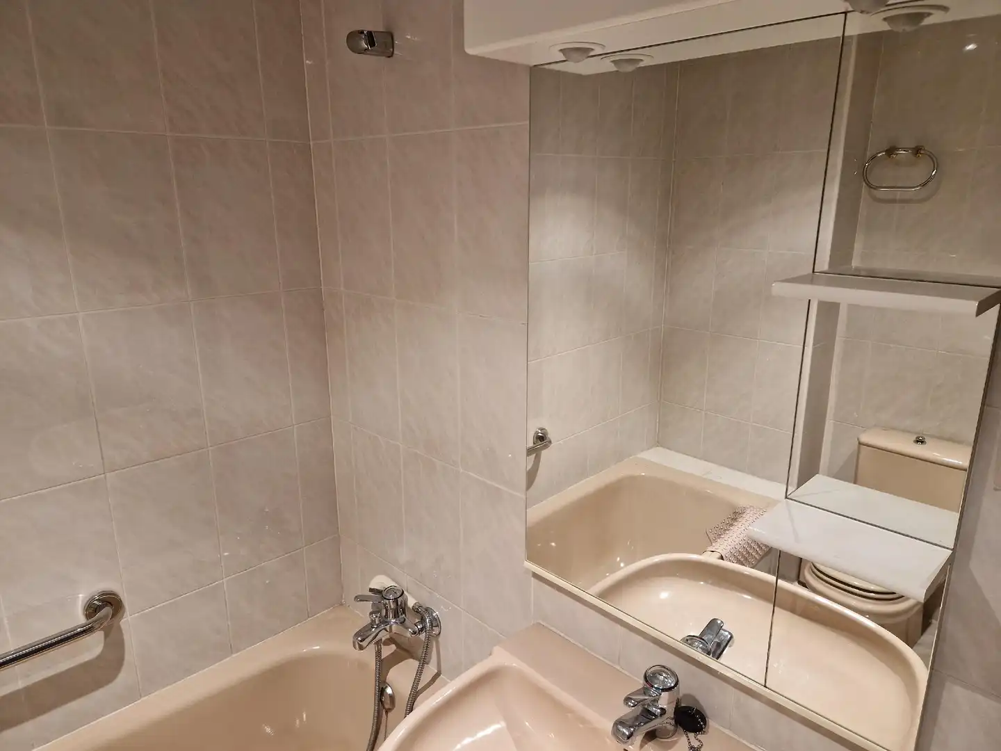Bathroom of Flat for sale in Lleida  with Heating and Balcony
