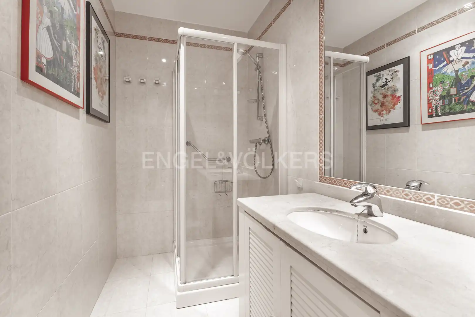 Baño de Piso de alquiler en Madrid con Aire acondicionado, Calefacción y Amueblado