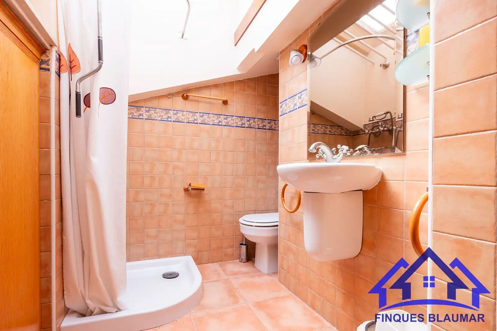 Baño de Ático en venta en Arenys de Mar con Aire acondicionado, Calefacción y Terraza