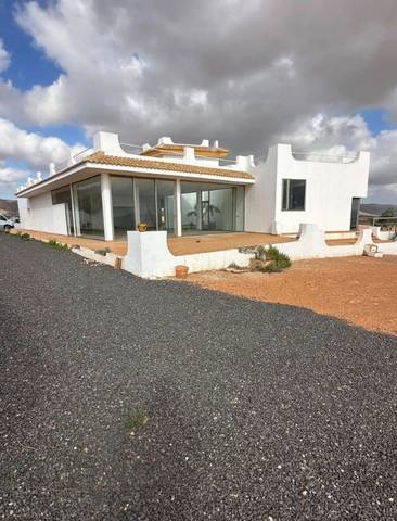 Casa-chalet en Venta en Valles de Ortega