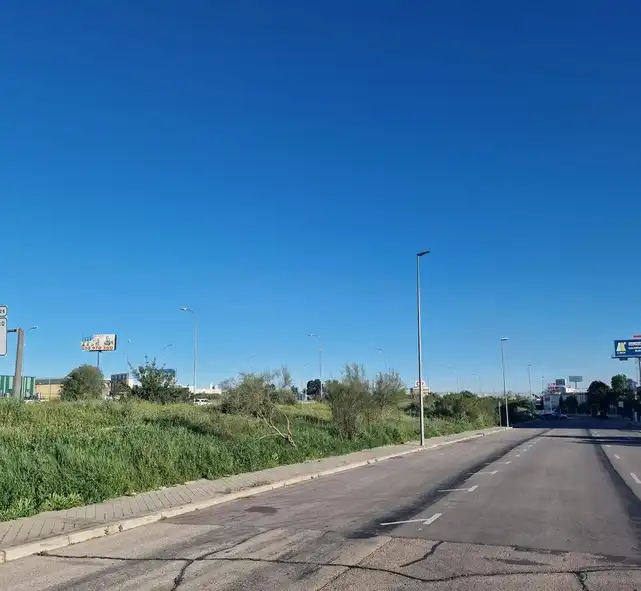 Terreno industrial en venta en Altos del Olivar - El Caracol, imagen 5