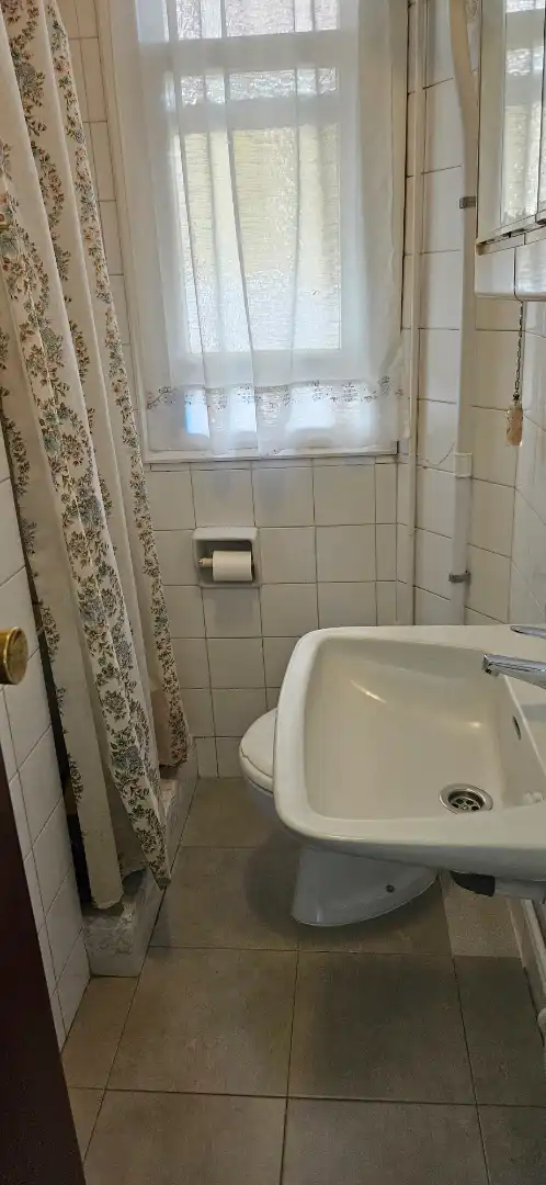 Baño de Piso en venta en Ferrol con Amueblado