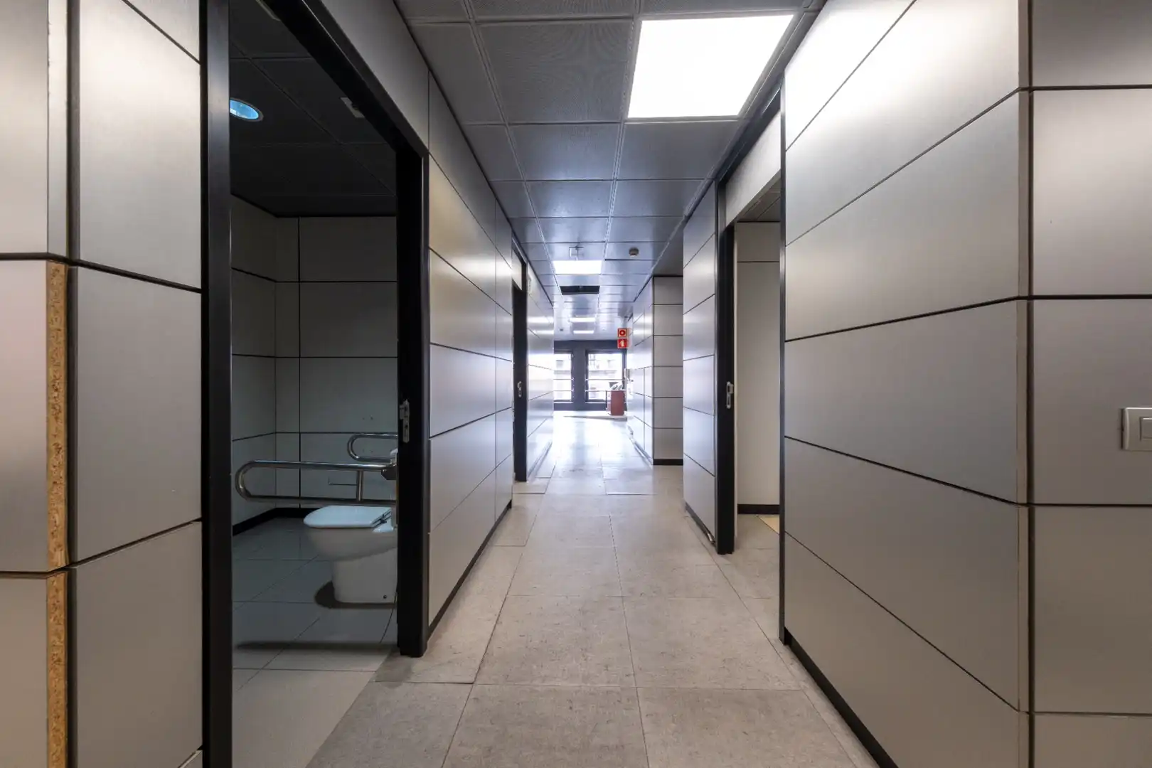 Office space with lift for sale in Calle Bravo Murillo, imagen 41